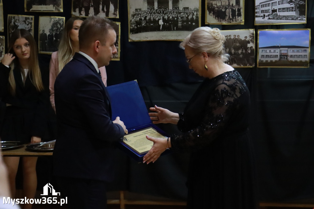 Fotorelacja II: Odsłonięcie Pomnika i Jubileusz ZS w Żarkach