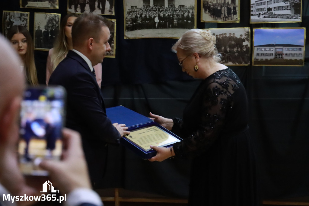 Fotorelacja II: Odsłonięcie Pomnika i Jubileusz ZS w Żarkach