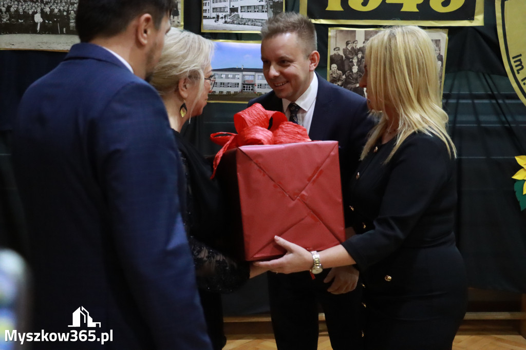 Fotorelacja II: Odsłonięcie Pomnika i Jubileusz ZS w Żarkach