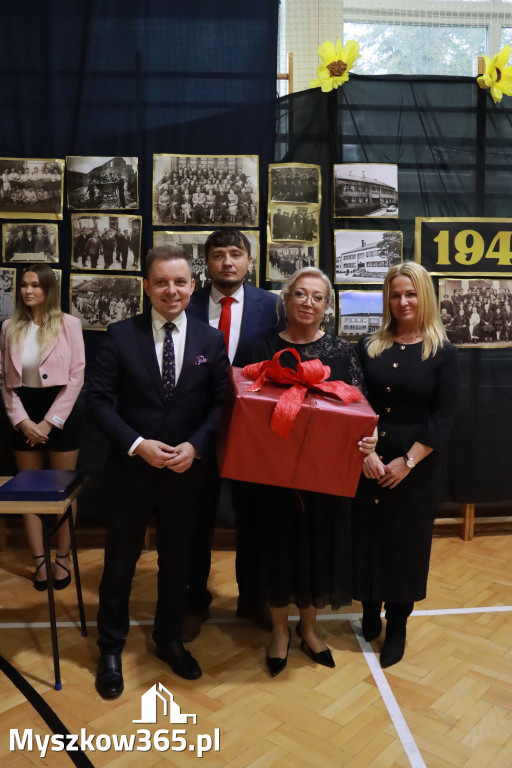 Fotorelacja II: Odsłonięcie Pomnika i Jubileusz ZS w Żarkach