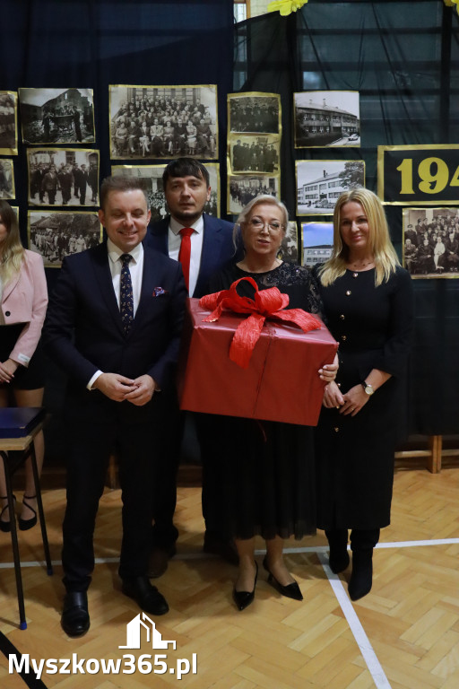 Fotorelacja II: Odsłonięcie Pomnika i Jubileusz ZS w Żarkach