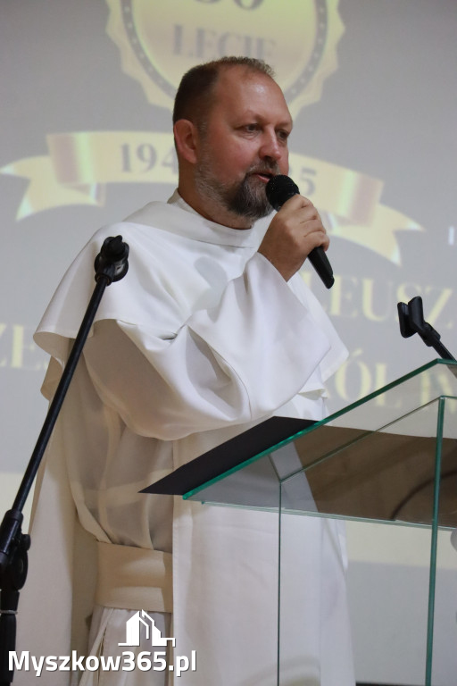 Fotorelacja II: Odsłonięcie Pomnika i Jubileusz ZS w Żarkach