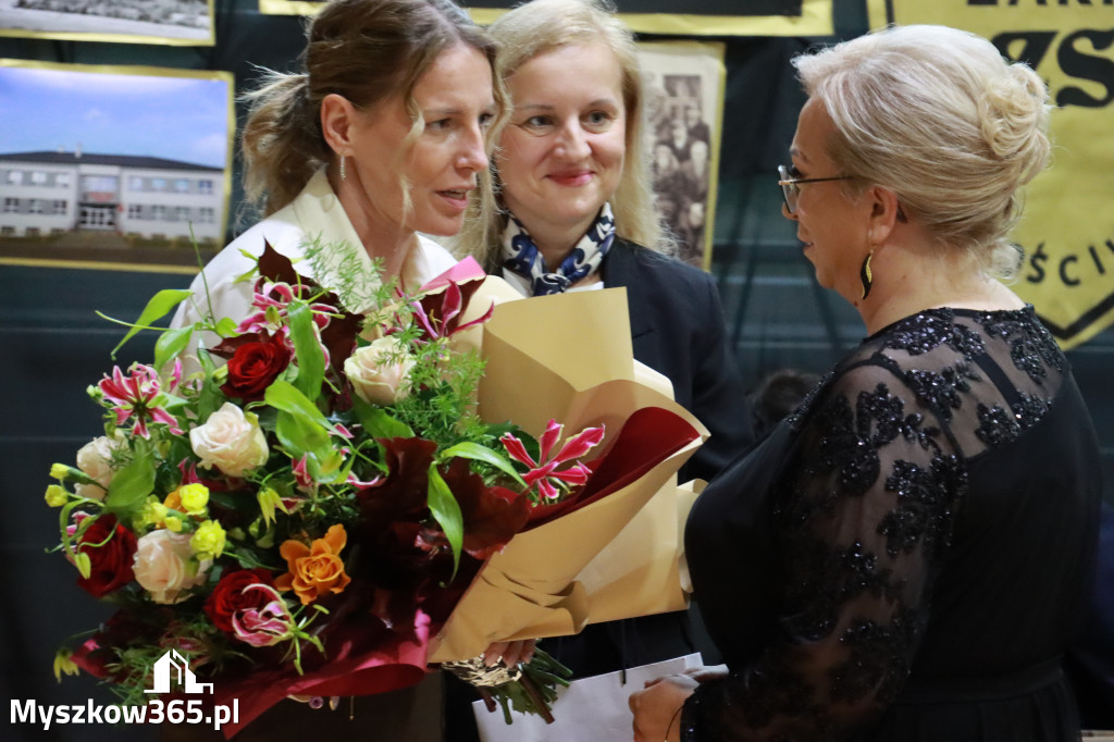Fotorelacja II: Odsłonięcie Pomnika i Jubileusz ZS w Żarkach