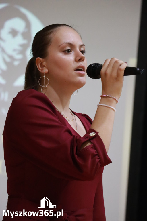 Fotorelacja II: Odsłonięcie Pomnika i Jubileusz ZS w Żarkach