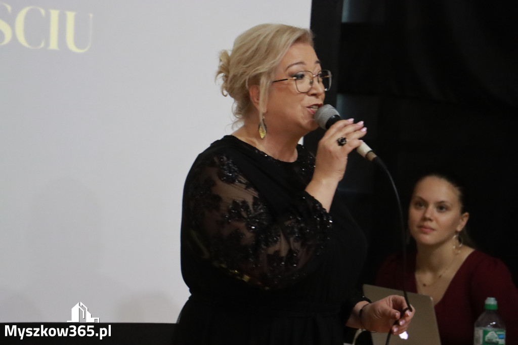 Fotorelacja II: Odsłonięcie Pomnika i Jubileusz ZS w Żarkach
