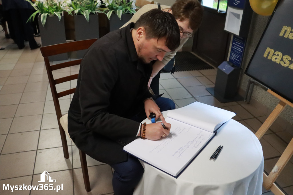 Fotorelacja II: Odsłonięcie Pomnika i Jubileusz ZS w Żarkach