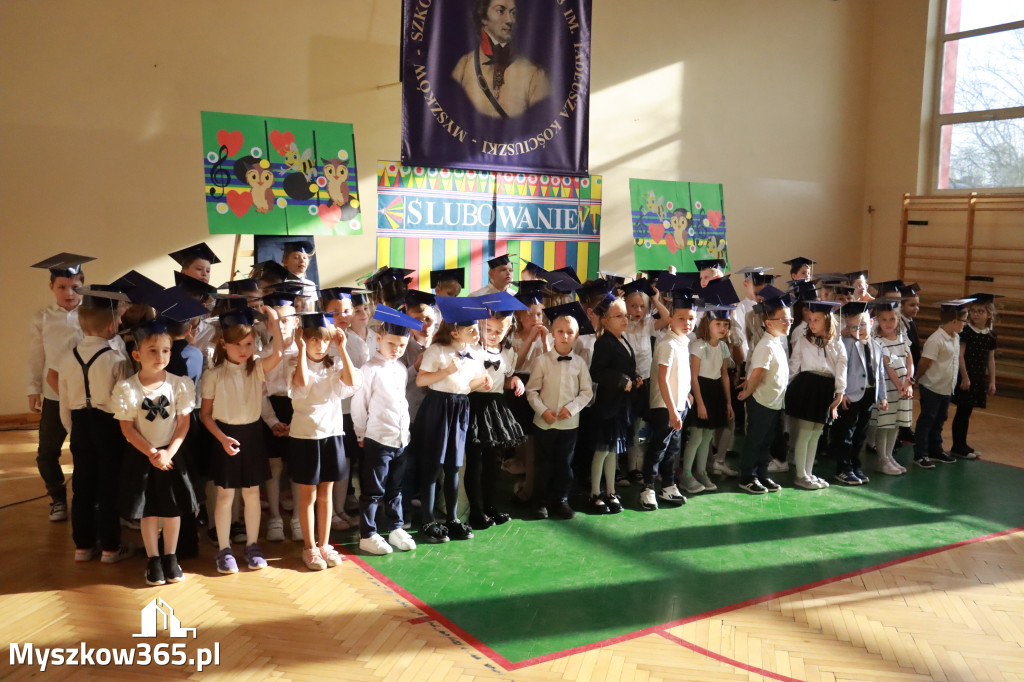 Fotorelacja: Ślubowania Pierwszoklasistów w Szkole Podstawowej nr3 w Myszkowie