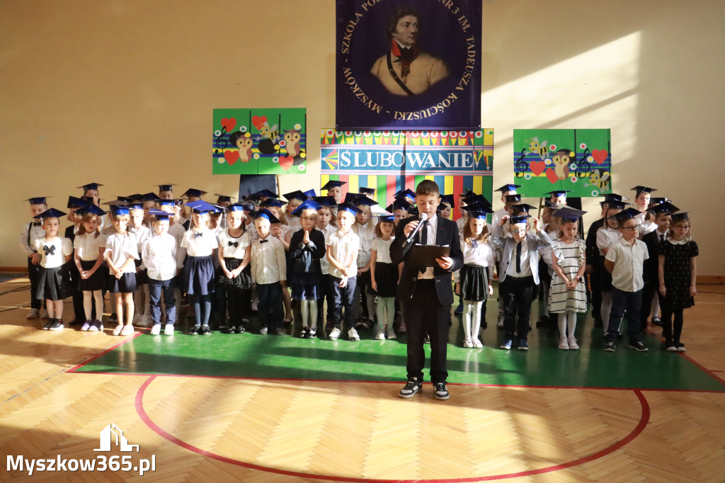 Fotorelacja: Ślubowania Pierwszoklasistów w Szkole Podstawowej nr3 w Myszkowie