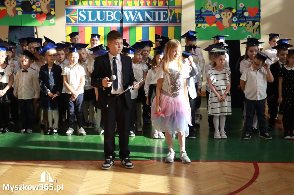 Fotorelacja: Ślubowania Pierwszoklasistów w Szkole Podstawowej nr3 w Myszkowie