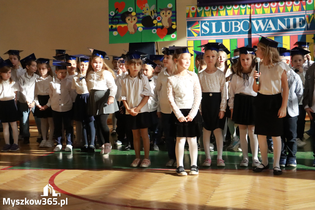 Fotorelacja: Ślubowania Pierwszoklasistów w Szkole Podstawowej nr3 w Myszkowie