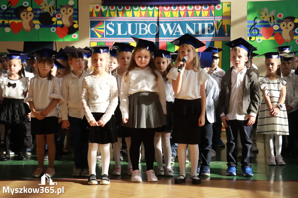 Fotorelacja: Ślubowania Pierwszoklasistów w Szkole Podstawowej nr3 w Myszkowie