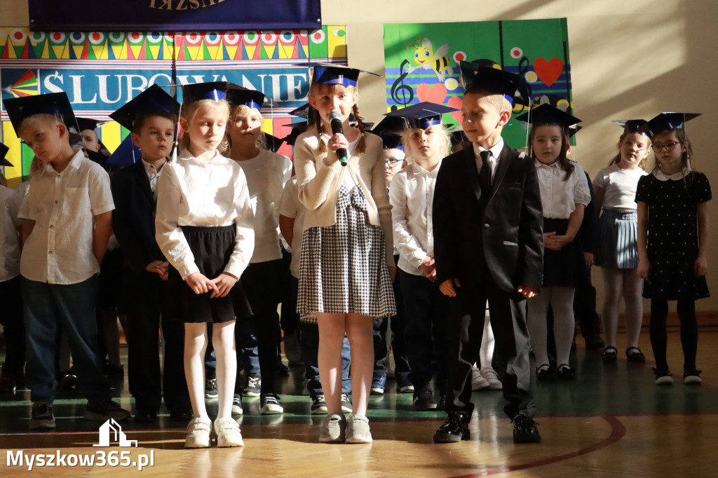 Fotorelacja: Ślubowania Pierwszoklasistów w Szkole Podstawowej nr3 w Myszkowie