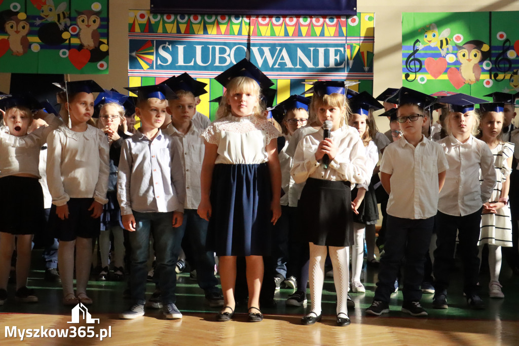 Fotorelacja: Ślubowania Pierwszoklasistów w Szkole Podstawowej nr3 w Myszkowie