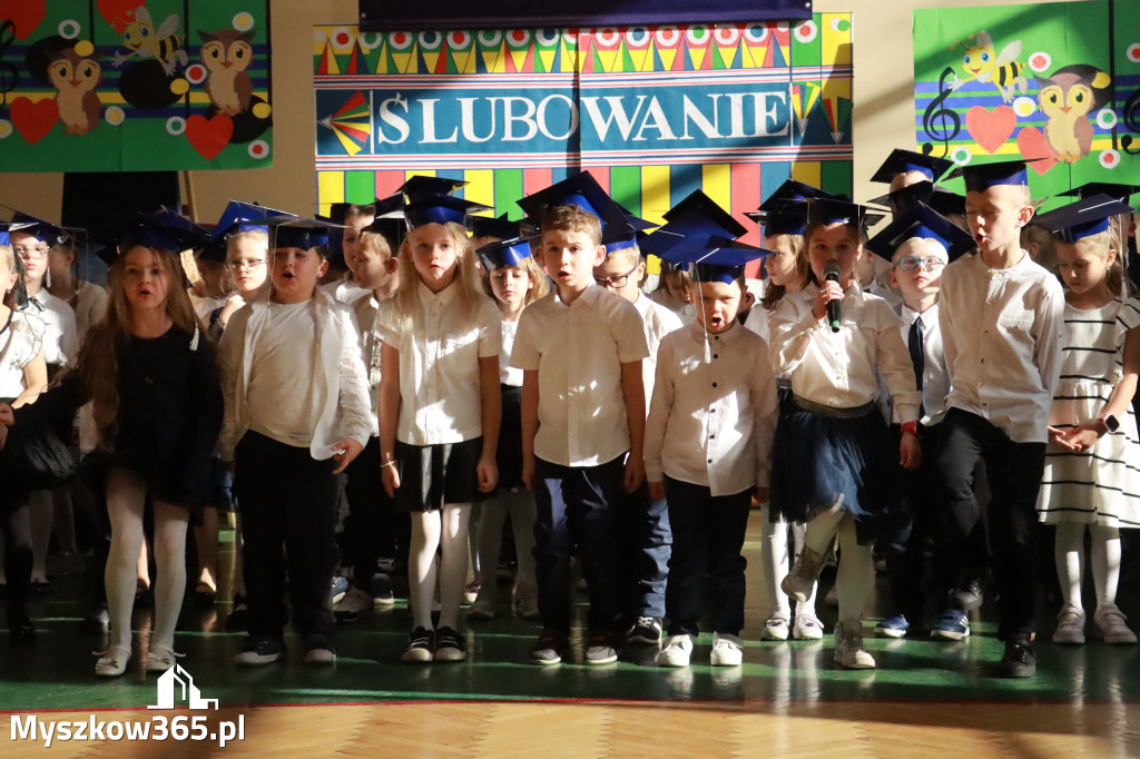 Fotorelacja: Ślubowania Pierwszoklasistów w Szkole Podstawowej nr3 w Myszkowie