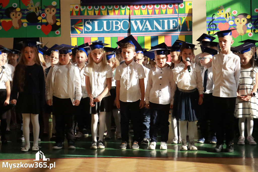 Fotorelacja: Ślubowania Pierwszoklasistów w Szkole Podstawowej nr3 w Myszkowie