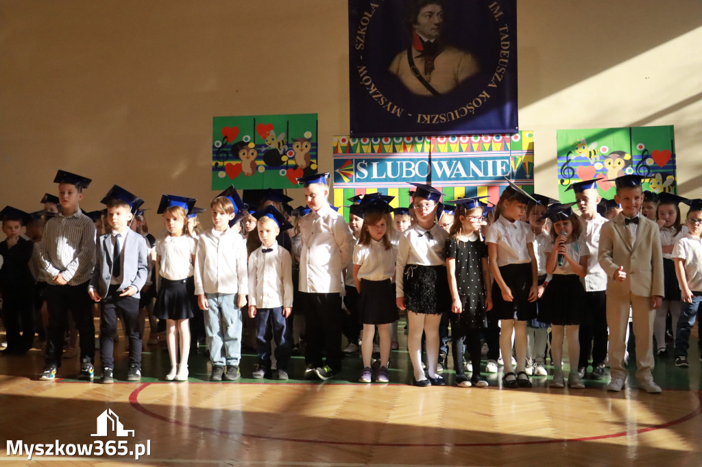 Fotorelacja: Ślubowania Pierwszoklasistów w Szkole Podstawowej nr3 w Myszkowie