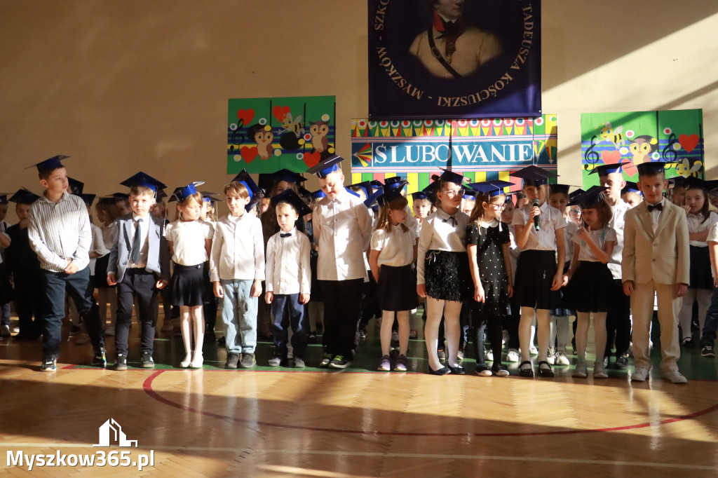 Fotorelacja: Ślubowania Pierwszoklasistów w Szkole Podstawowej nr3 w Myszkowie