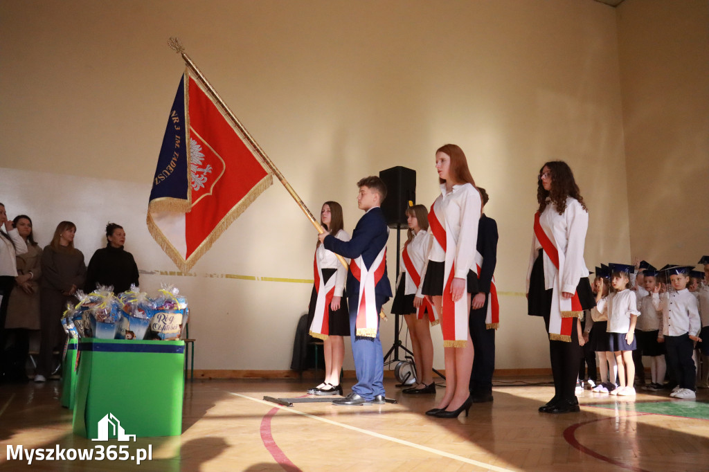 Fotorelacja: Ślubowania Pierwszoklasistów w Szkole Podstawowej nr3 w Myszkowie