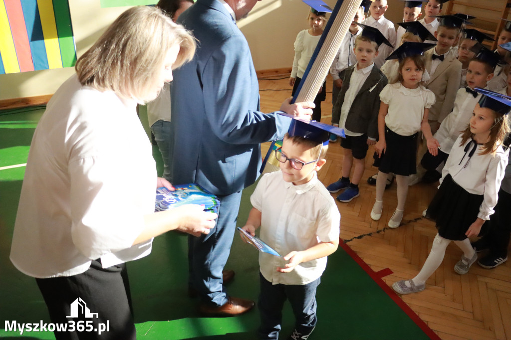 Fotorelacja: Ślubowania Pierwszoklasistów w Szkole Podstawowej nr3 w Myszkowie