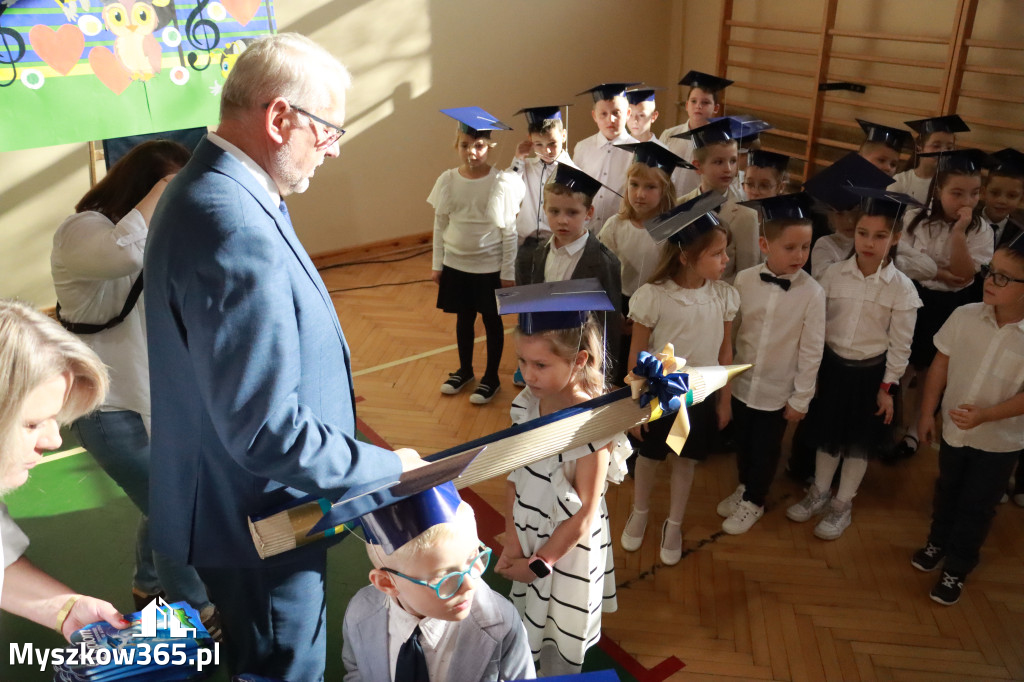 Fotorelacja: Ślubowania Pierwszoklasistów w Szkole Podstawowej nr3 w Myszkowie