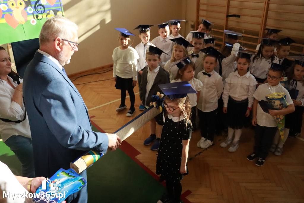 Fotorelacja: Ślubowania Pierwszoklasistów w Szkole Podstawowej nr3 w Myszkowie