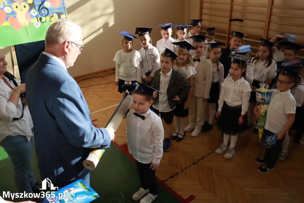 Fotorelacja: Ślubowania Pierwszoklasistów w Szkole Podstawowej nr3 w Myszkowie