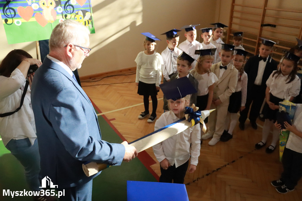 Fotorelacja: Ślubowania Pierwszoklasistów w Szkole Podstawowej nr3 w Myszkowie