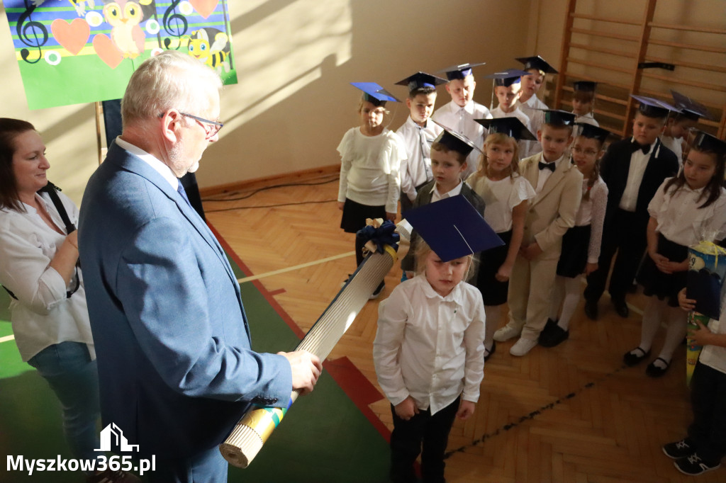 Fotorelacja: Ślubowania Pierwszoklasistów w Szkole Podstawowej nr3 w Myszkowie