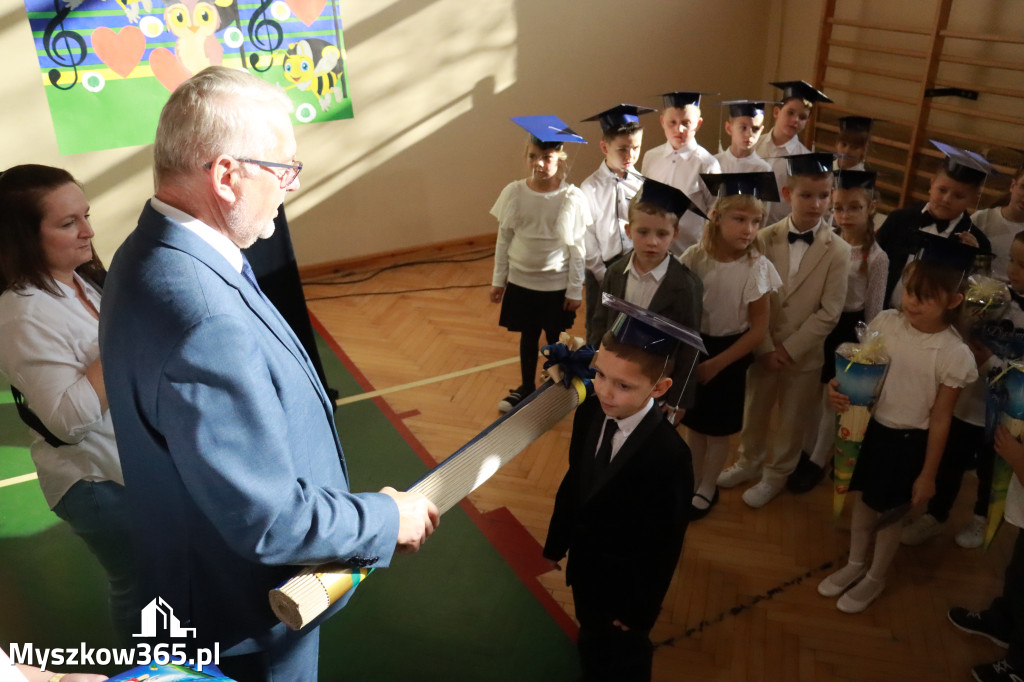 Fotorelacja: Ślubowania Pierwszoklasistów w Szkole Podstawowej nr3 w Myszkowie