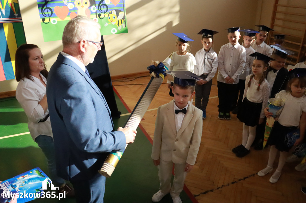Fotorelacja: Ślubowania Pierwszoklasistów w Szkole Podstawowej nr3 w Myszkowie