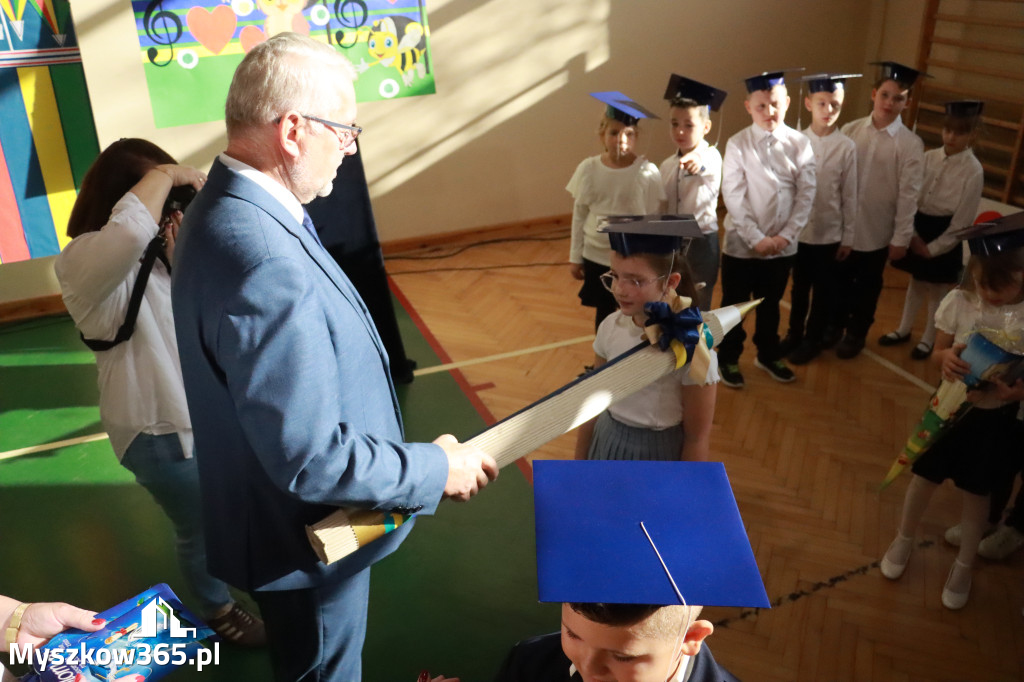 Fotorelacja: Ślubowania Pierwszoklasistów w Szkole Podstawowej nr3 w Myszkowie