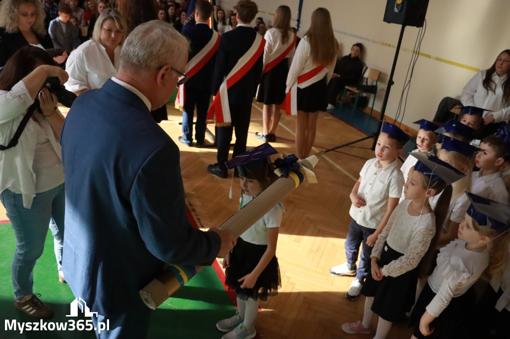 Fotorelacja: Ślubowania Pierwszoklasistów w Szkole Podstawowej nr3 w Myszkowie