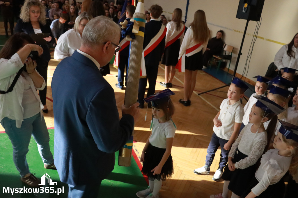 Fotorelacja: Ślubowania Pierwszoklasistów w Szkole Podstawowej nr3 w Myszkowie