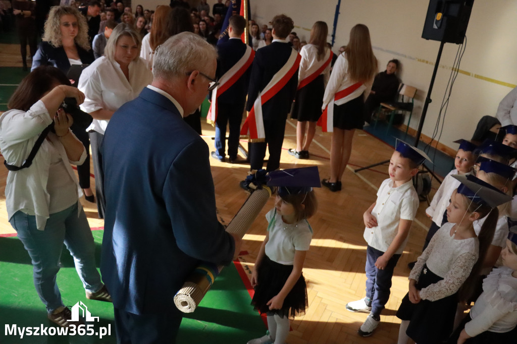 Fotorelacja: Ślubowania Pierwszoklasistów w Szkole Podstawowej nr3 w Myszkowie