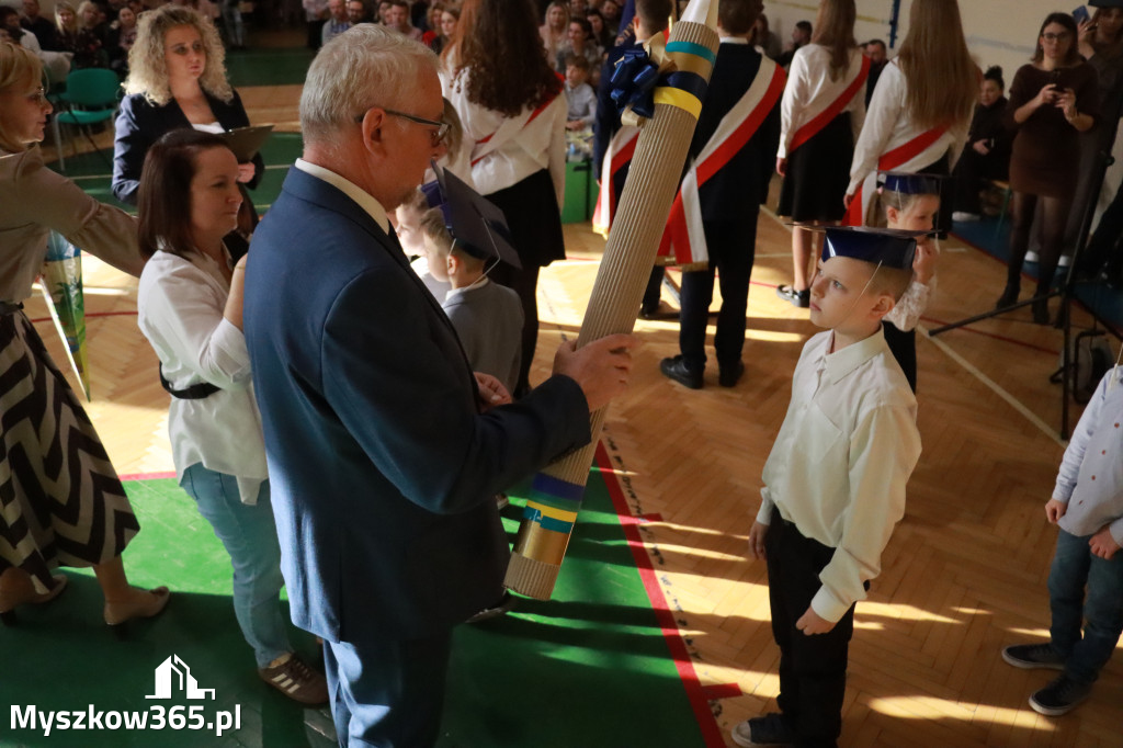 Fotorelacja: Ślubowania Pierwszoklasistów w Szkole Podstawowej nr3 w Myszkowie