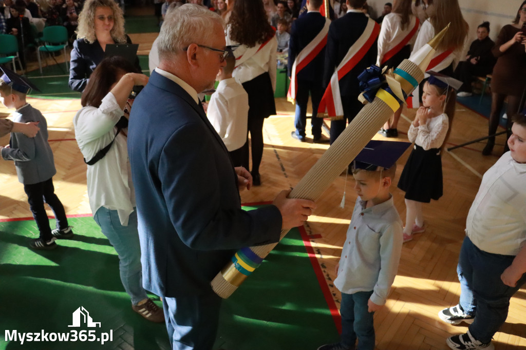 Fotorelacja: Ślubowania Pierwszoklasistów w Szkole Podstawowej nr3 w Myszkowie