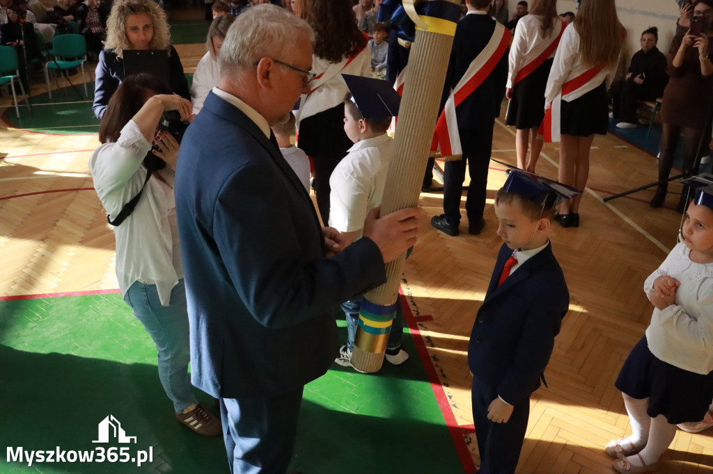 Fotorelacja: Ślubowania Pierwszoklasistów w Szkole Podstawowej nr3 w Myszkowie
