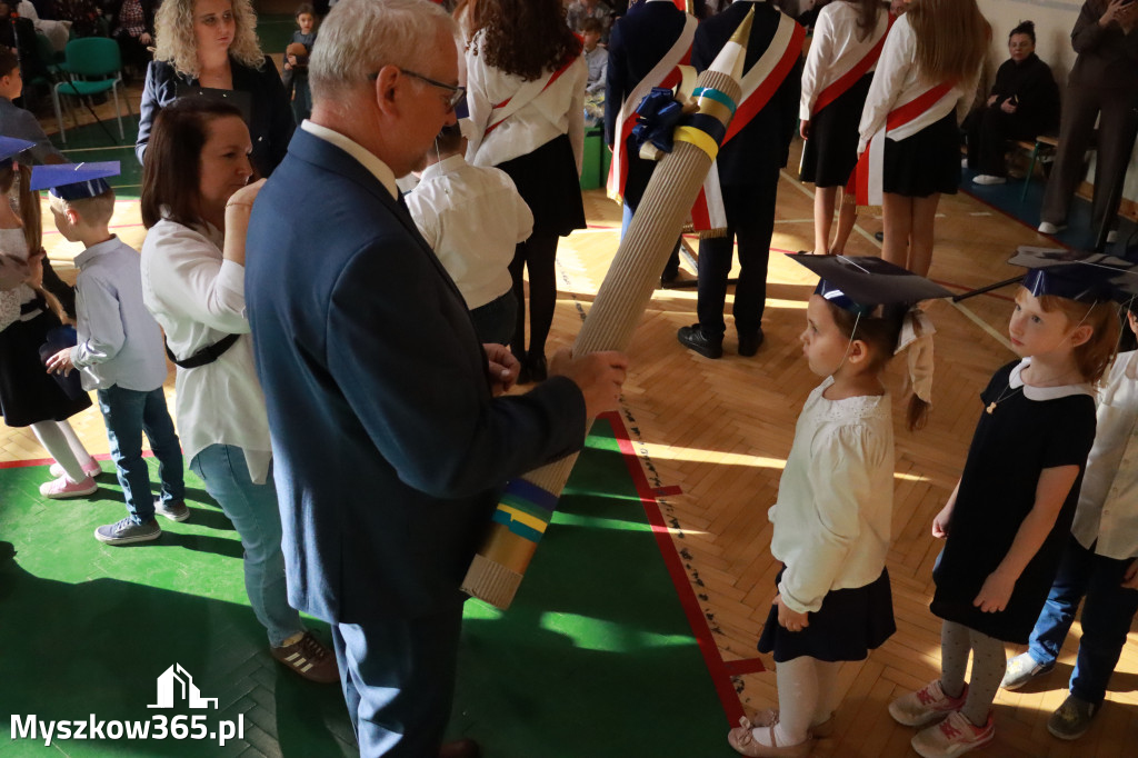 Fotorelacja: Ślubowania Pierwszoklasistów w Szkole Podstawowej nr3 w Myszkowie