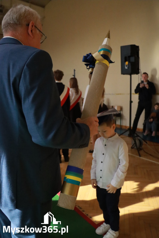 Fotorelacja: Ślubowania Pierwszoklasistów w Szkole Podstawowej nr3 w Myszkowie