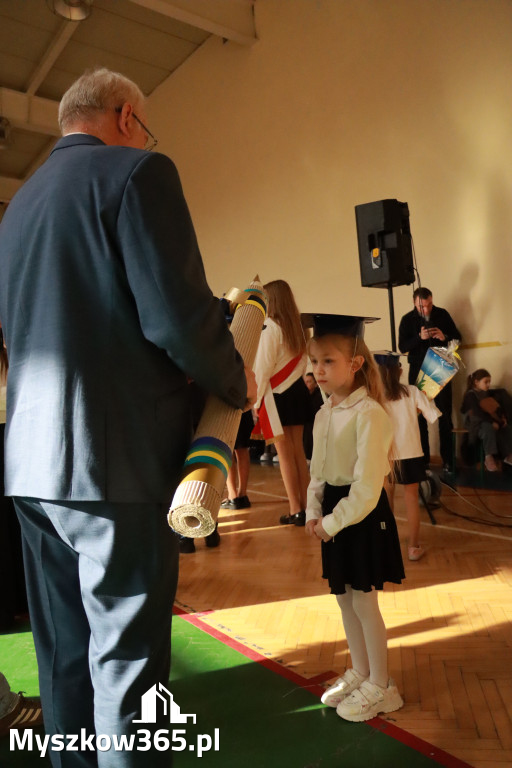 Fotorelacja: Ślubowania Pierwszoklasistów w Szkole Podstawowej nr3 w Myszkowie
