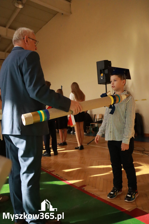 Fotorelacja: Ślubowania Pierwszoklasistów w Szkole Podstawowej nr3 w Myszkowie