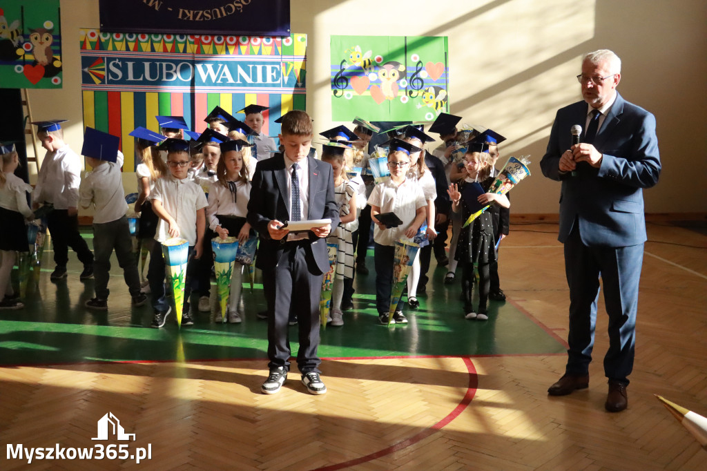 Fotorelacja: Ślubowania Pierwszoklasistów w Szkole Podstawowej nr3 w Myszkowie