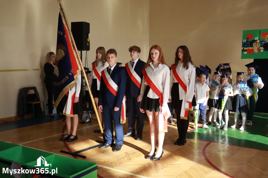 Fotorelacja: Ślubowania Pierwszoklasistów w Szkole Podstawowej nr3 w Myszkowie