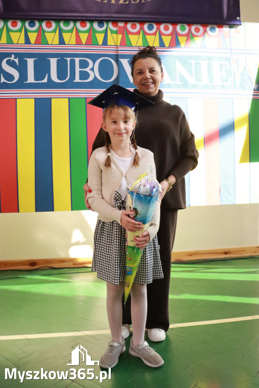 Fotorelacja: Ślubowania Pierwszoklasistów w Szkole Podstawowej nr3 w Myszkowie