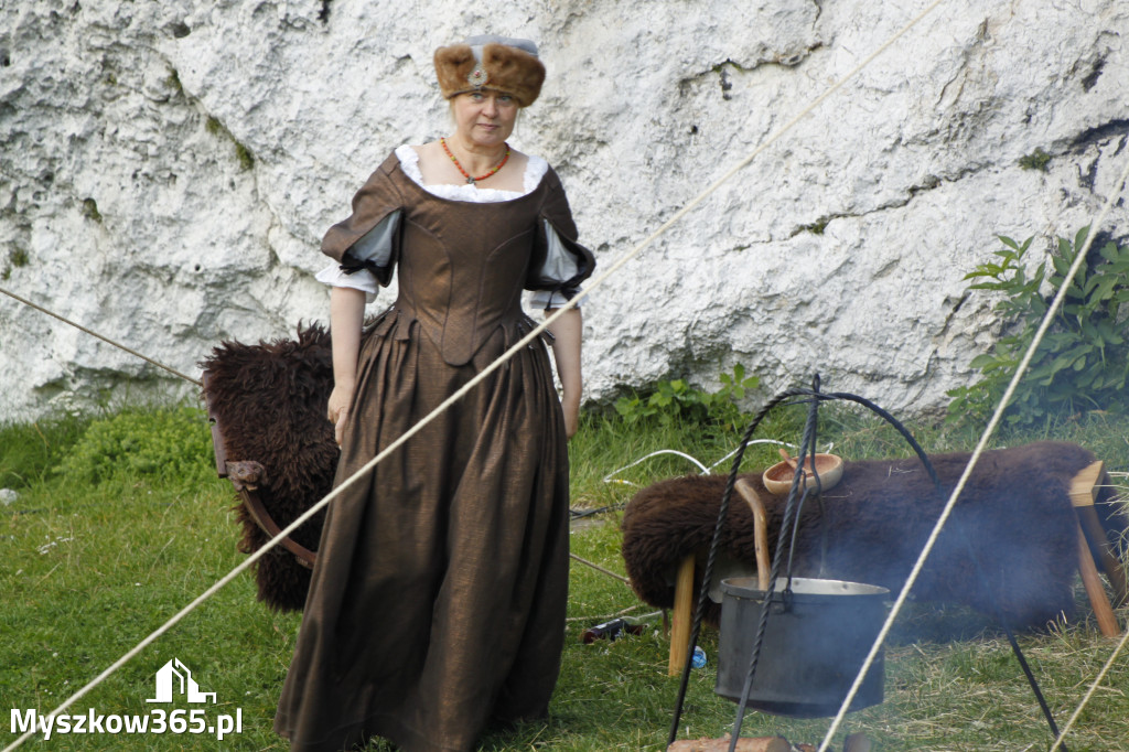 Teatr Konny na Zamku Ogrodzieniec w Podzamczu