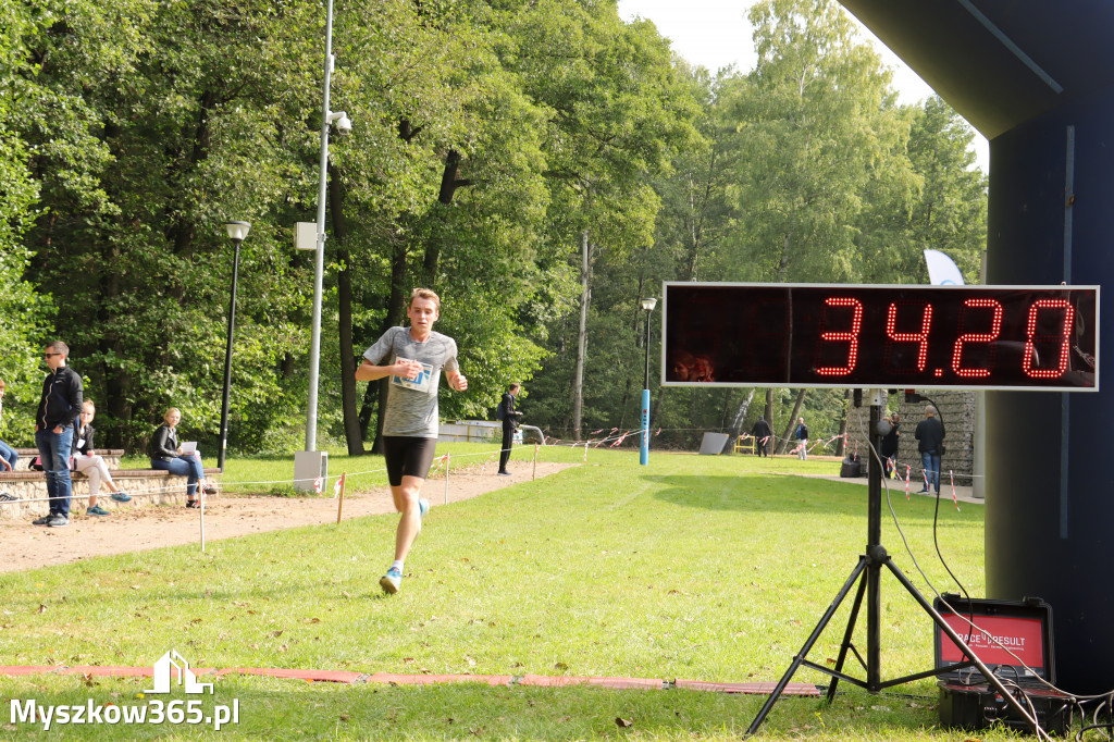 42 Międzynarodowy Bieg V Stawów Myszkowie.