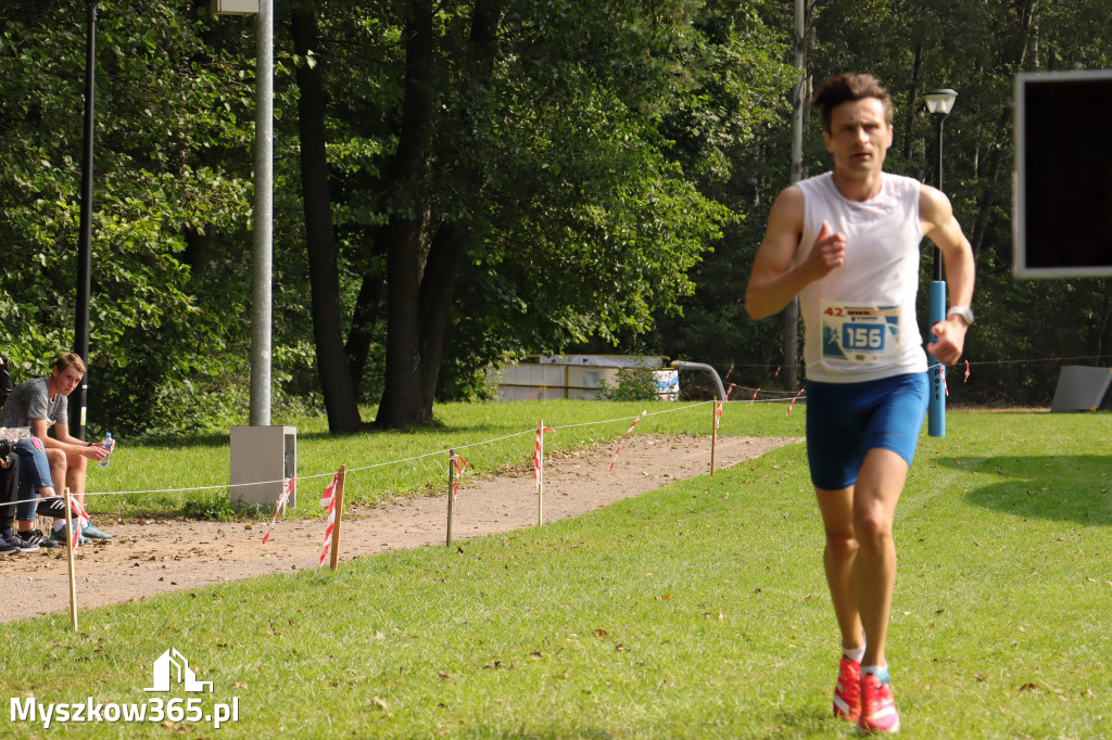 42 Międzynarodowy Bieg V Stawów Myszkowie.