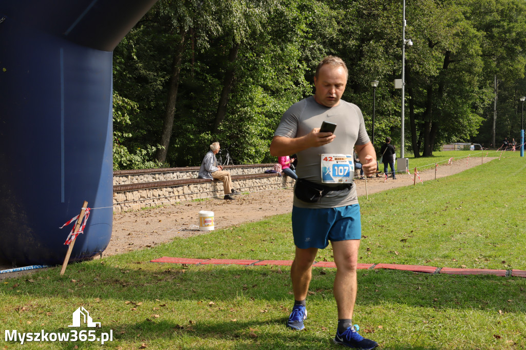 42 Międzynarodowy Bieg V Stawów Myszkowie.