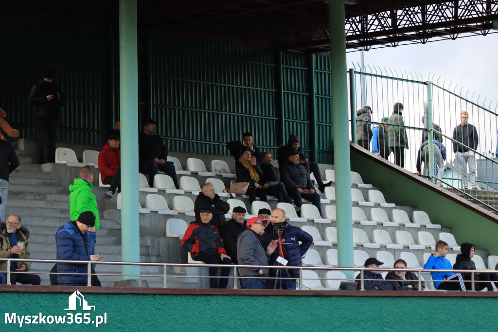 KP Warta Zawiercie - MKS Myszków 0:4