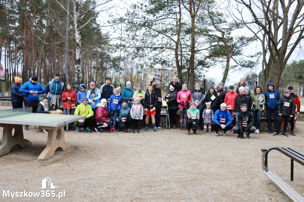  Zapraszamy na niedzielną fotorelacje  biegową  z dniu 10 kwiecień 2022 r.